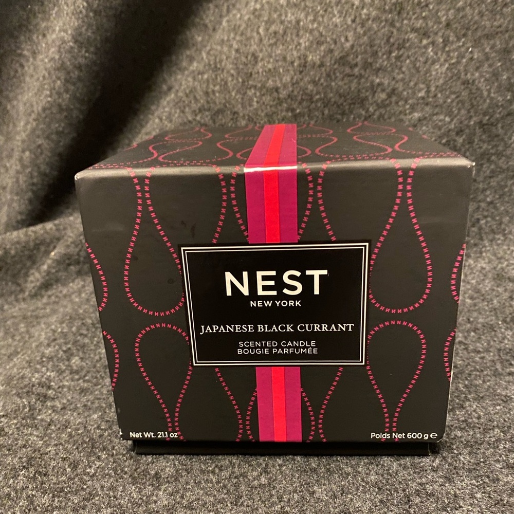 Nest New York “Japanese Black Currant" Candle 21.1 NIB
